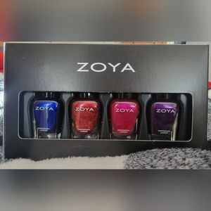 Zoya nail polishe set (4)